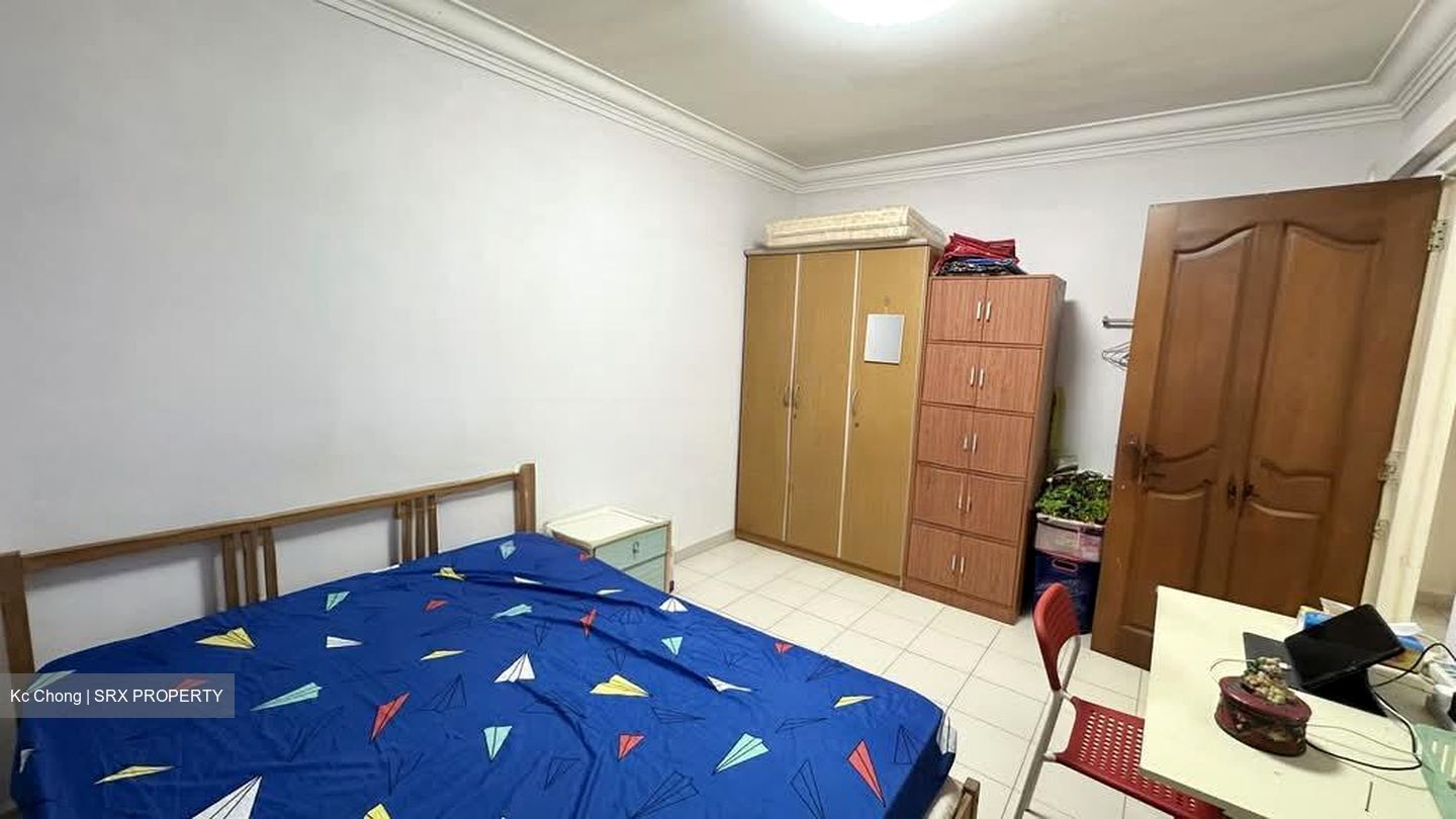 Blk 915 Nanyang Emerald (Jurong West), HDB 3 Rooms #563435961